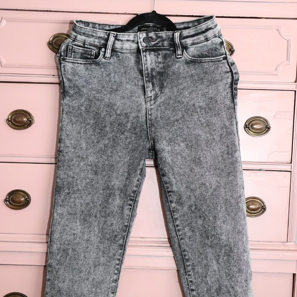 KENDALL + KYLIE jeans